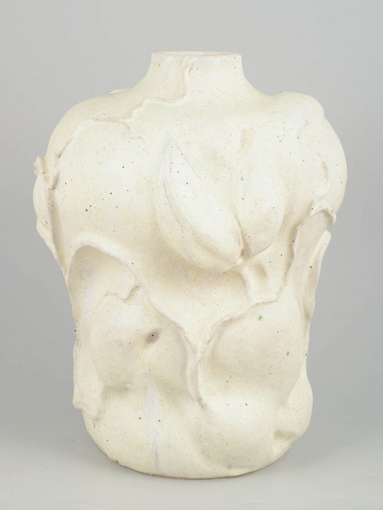 Christina Muff, contemporary Danish ceramic artist. Large hand-modelled organic shaped, vessel with - 2