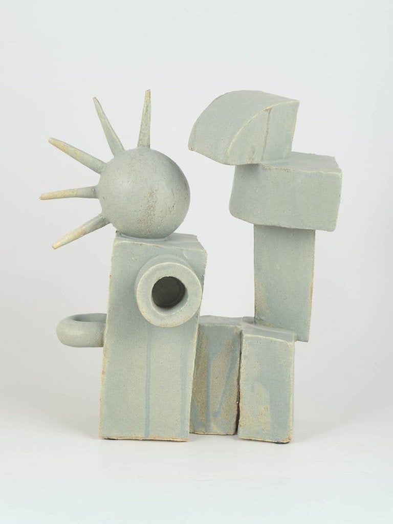 Christina Muff, contemporary Danish ceramic artist. Large stoneware sculpture, cubistic style. 2022 - 2