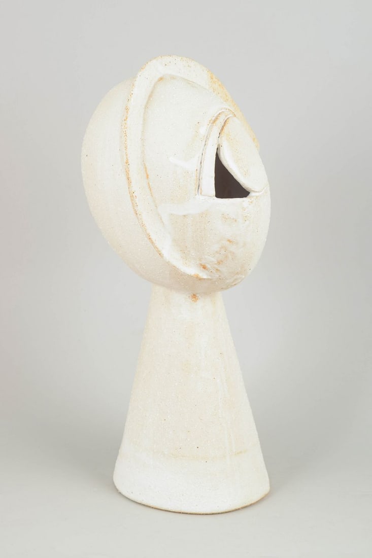 Christina Muff, contemporary Danish ceramic artist. Cubist stoneware bust, 2025 - 4