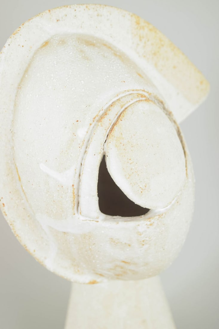 Christina Muff, contemporary Danish ceramic artist. Cubist stoneware bust, 2025 - 5