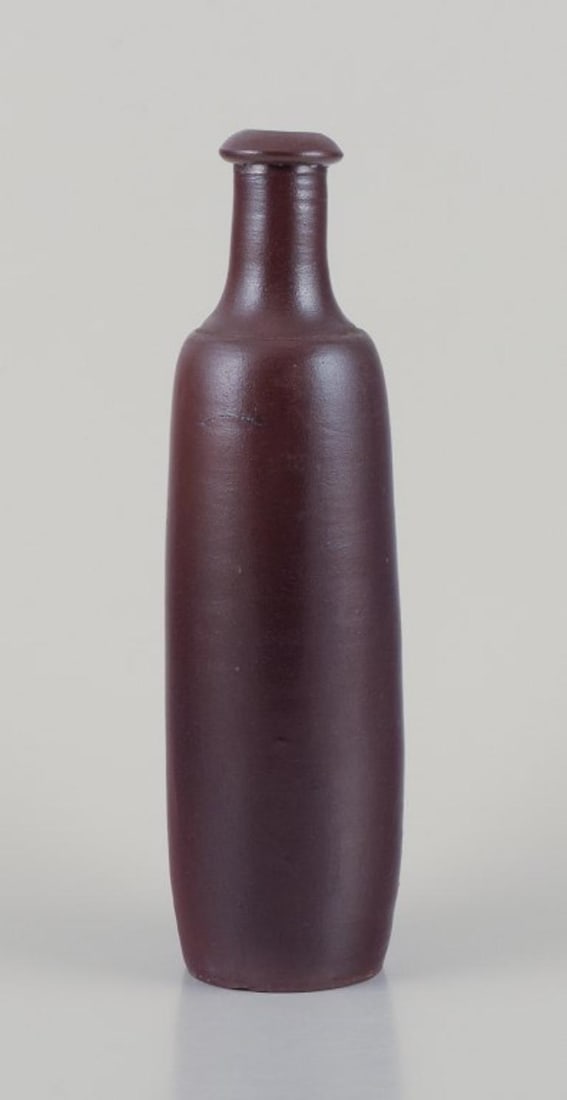French ceramicist. Ceramic vase with slender form and brown glaze. Mid-20th C. - 2