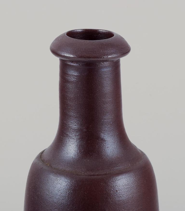 French ceramicist. Ceramic vase with slender form and brown glaze. Mid-20th C. - 4