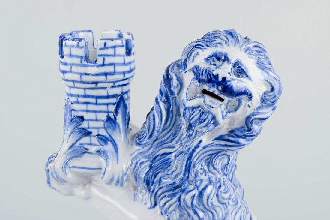 Emile Gallé for Nancy, St Clement. Pair of faience candle holders in the form of seated lions. - 4