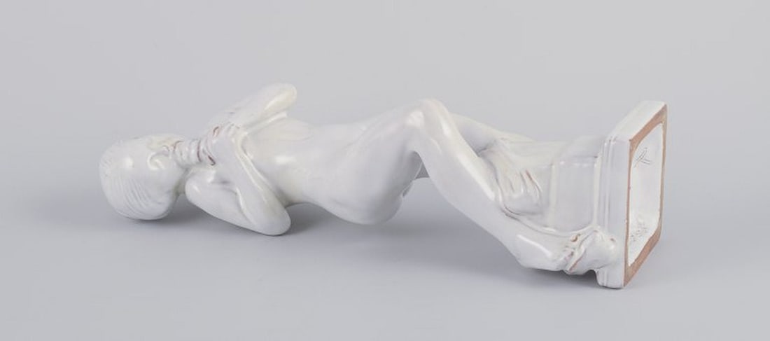 Kai Nielsen for Kähler, Denmark. 'Eva med æblet'. White-glazed earthenware figurine. - 7