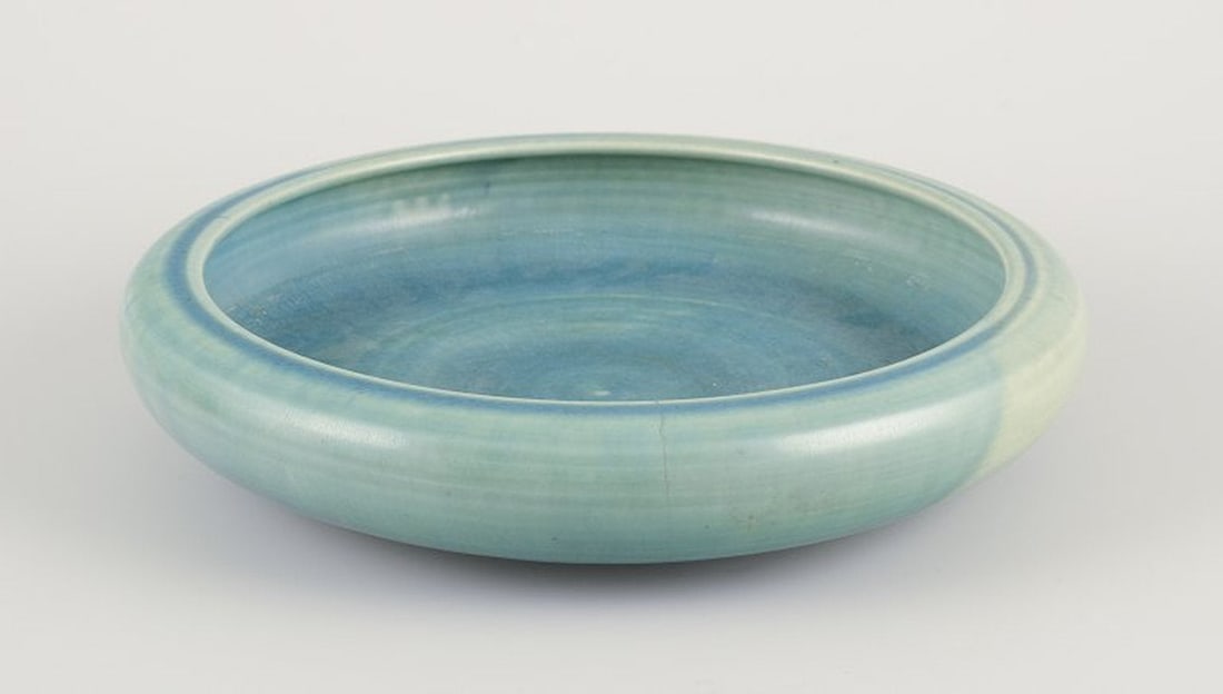 Eva Stæhr-Nielsen for Saxbo, Denmark. Early ceramic bowl. Circa 1930s. - 2