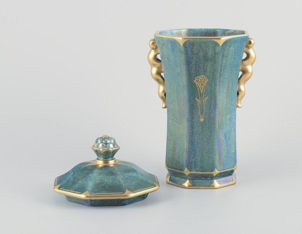 Josef Ekberg for Gustavsberg, Sweden. Large octagonal lidded vase in porcelain. 1940s. - 4