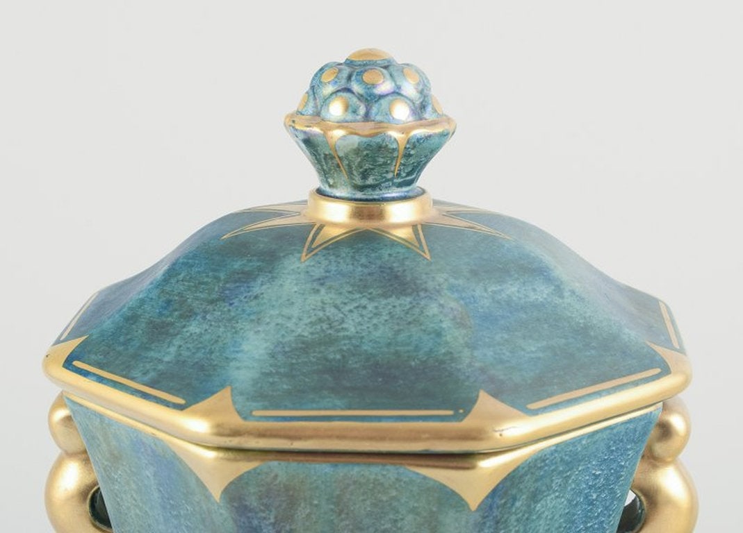 Josef Ekberg for Gustavsberg, Sweden. Large octagonal lidded vase in porcelain. 1940s. - 5