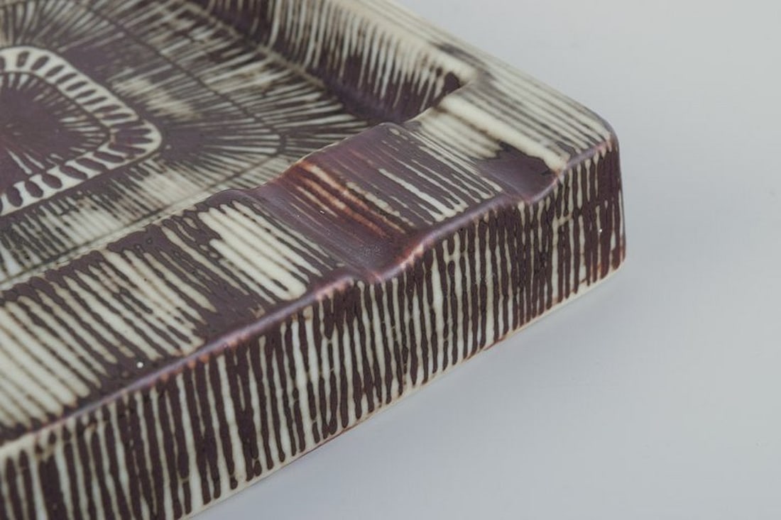Hertha Bengtson for Rörstrand, Sweden. Stoneware ashtray. 1960s/70s. - 5