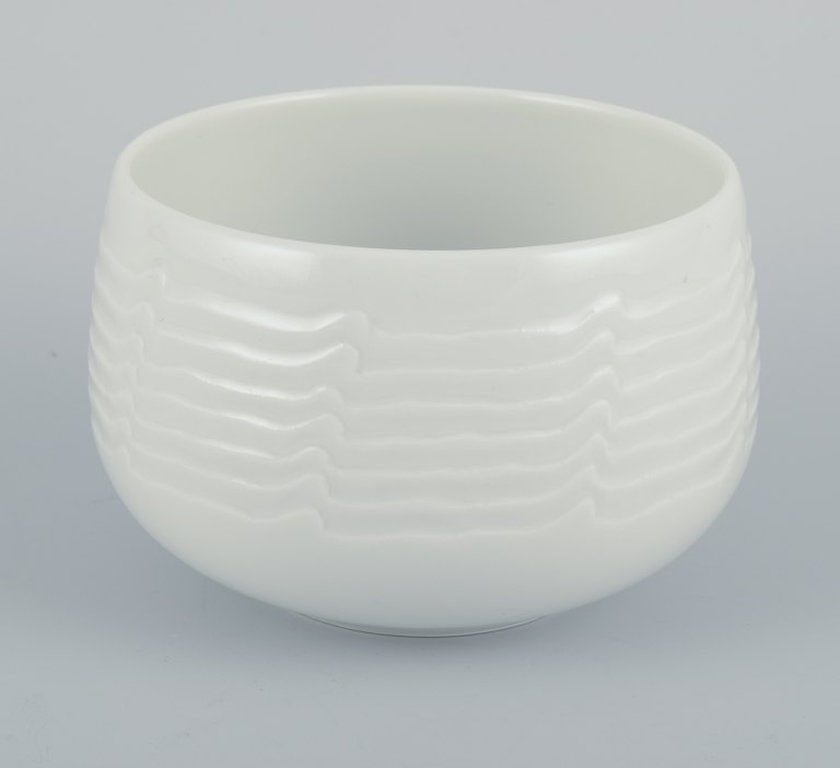 Erik Stæhr-Nielsen for Royal Copenhagen. Unique stoneware bowl. 1960s. - 2