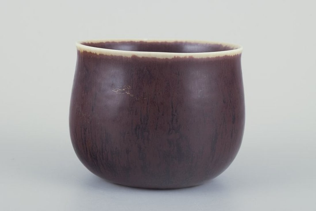 Carl Harry Stålhane for Rörstrand, Sweden. Small bowl made of stoneware. Mid-20th century. - 4