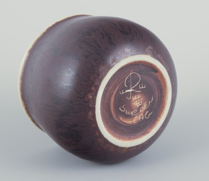 Carl Harry Stålhane for Rörstrand, Sweden. Small bowl made of stoneware. Mid-20th century. - 5
