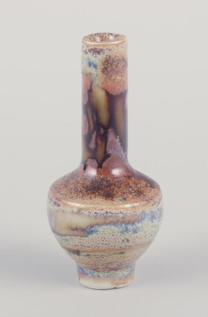 Carl Harry Stålhane for Designhuset, Sweden. Three unique miniature vases in stoneware. Circa - 6