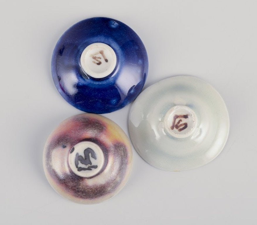 Carl Harry Stålhane for Designhuset, Sweden. Three unique miniature bowls in stoneware. Circa - 7
