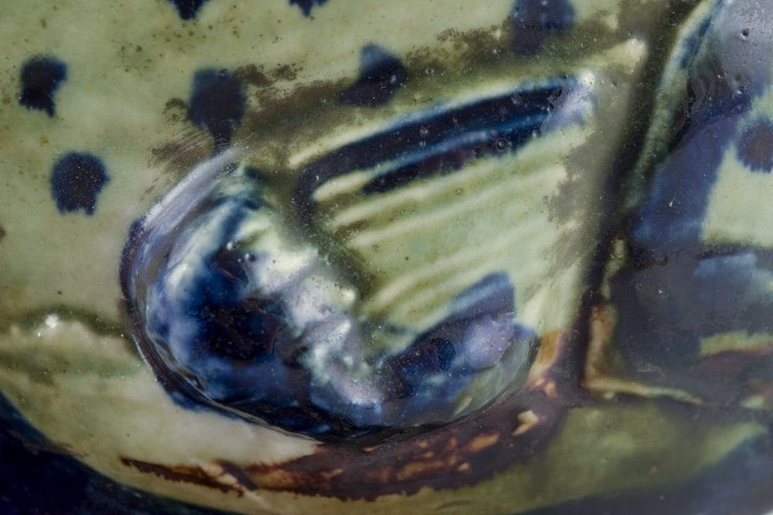 Carl Harry Stålhane for Designhuset, Sweden. Unique sculpture of fish in stoneware. 1970s. - 5
