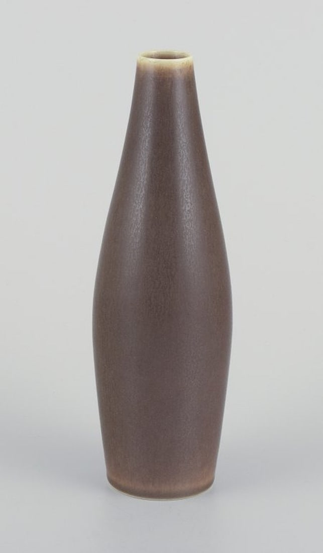 Per Linnemann-Schmidt for Palshus, Denmark. Large ceramic vase in olive green hare fur glaze. Circa - 2