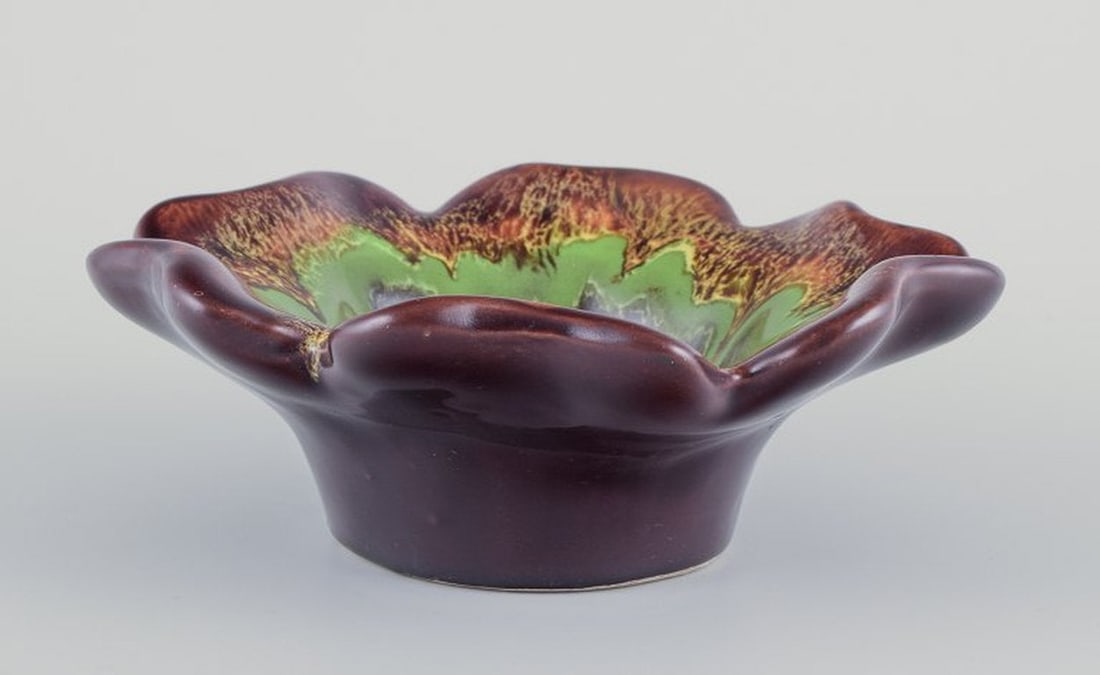 Vallauris, France. Ceramic bowl in multicoloured glaze. Circa 1970s. - 3