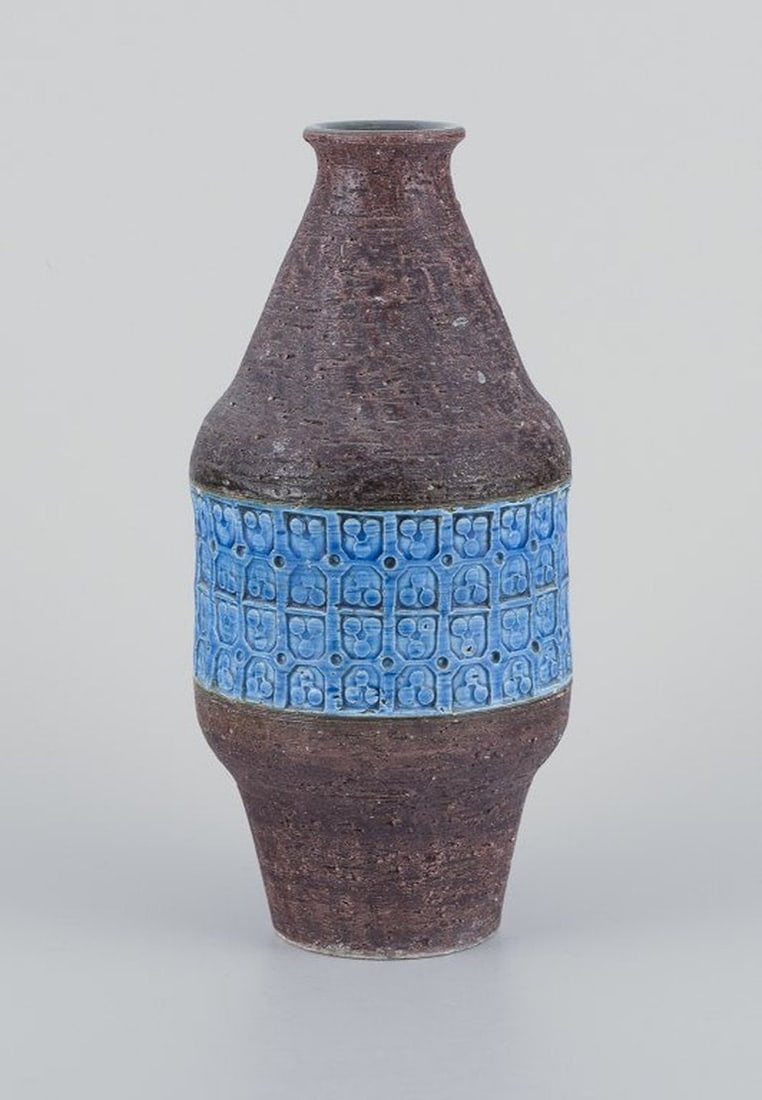 Aldo Londi for Bitossi, Italy. Large vase in Rimini blue glazed ceramic. 1960s. - 2