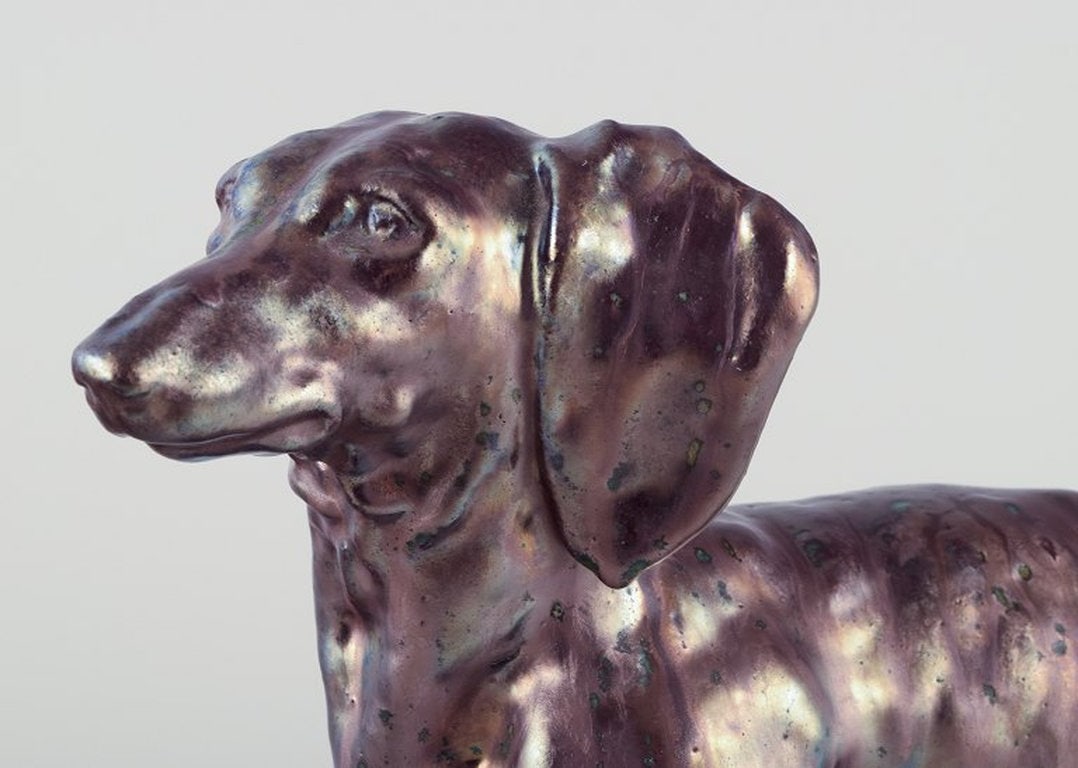 Søren Kongstrand, Danish ceramicist. Large ceramic sculpture of a dachshund in lustre glaze. - 3