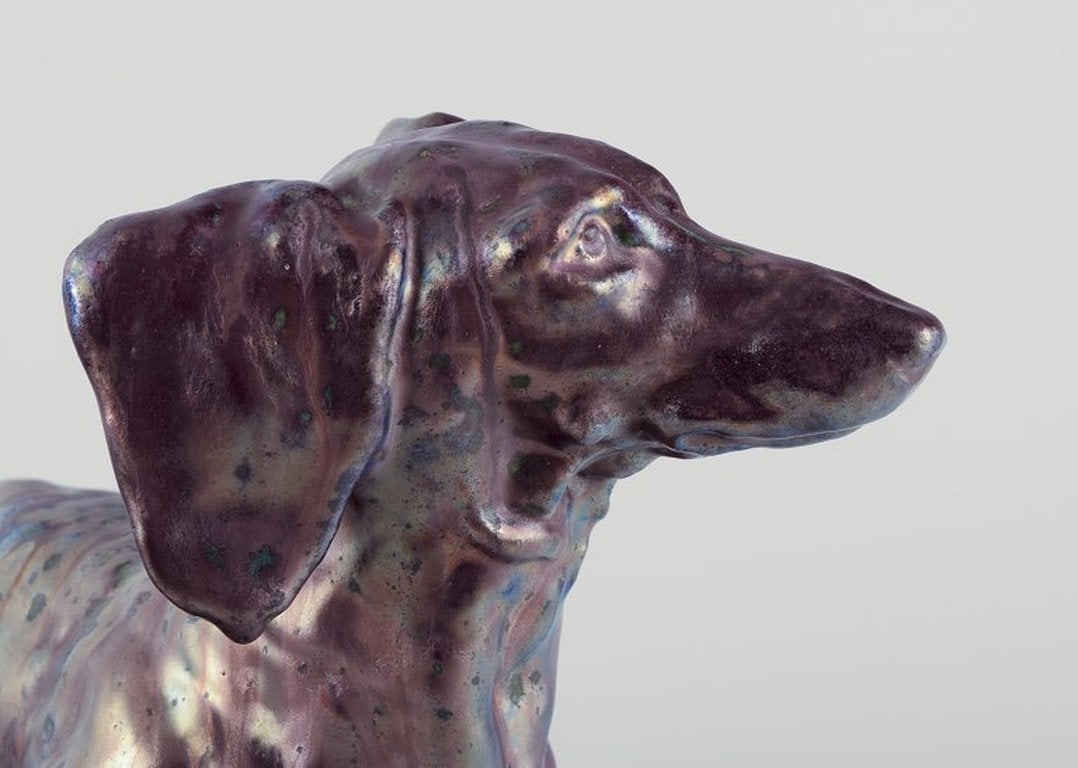 Søren Kongstrand, Danish ceramicist. Large ceramic sculpture of a dachshund in lustre glaze. - 5