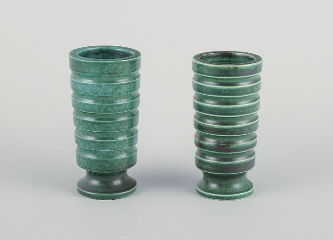 Wilhelm Kåge for Gustavsberg, Sweden. A pair of rare Art Deco ceramic vases. Mid 20th century. - 2