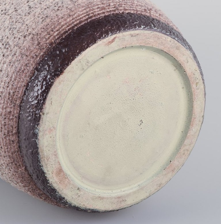 French ceramicist. Ceramic vase. Lava glaze in light and brown colours. Ca. 1960s. - 7