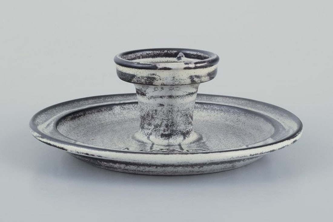 Kähler, Denmark. Chamber candlestick in ceramic. Grey-black double glaze. Mid 20th century. (1 of 7)