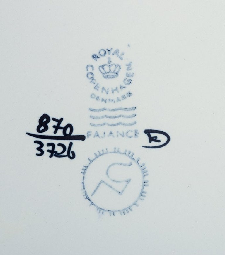 Niels Thorsson for Royal Copenhagen. Low 'Baca' bowl in earthenware. Ca. 1970. - 7