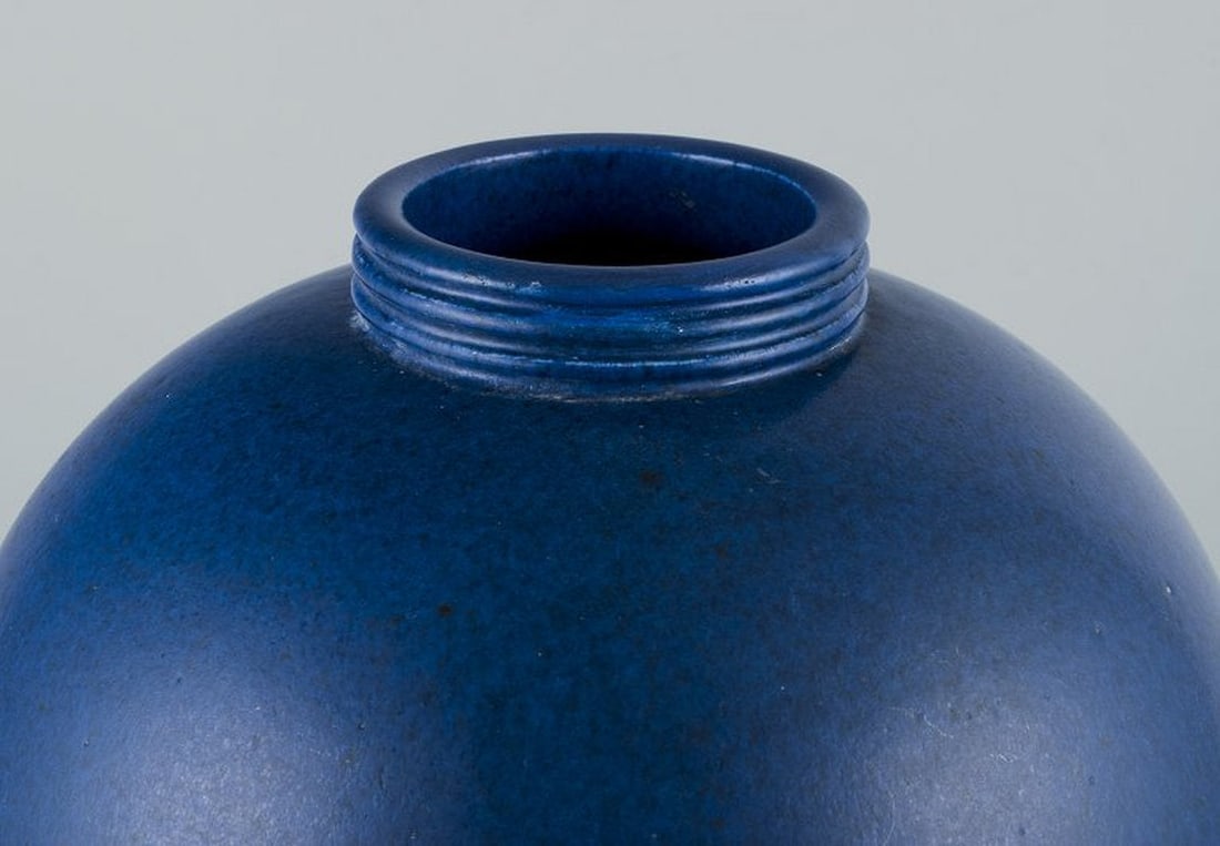 Saxbo, Denmark. Large and impressive ceramic vase. 1940s/50s - 4