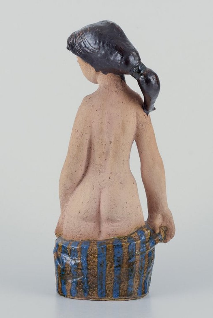 Helge Christoffersen, own workshop. Unique figure of partially glazed earthenware. Mid 20th century. - 7