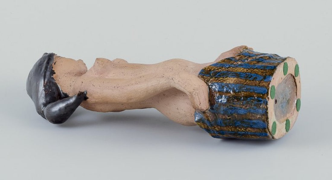 Helge Christoffersen, own workshop. Unique figure of partially glazed earthenware. Mid 20th century. - 8