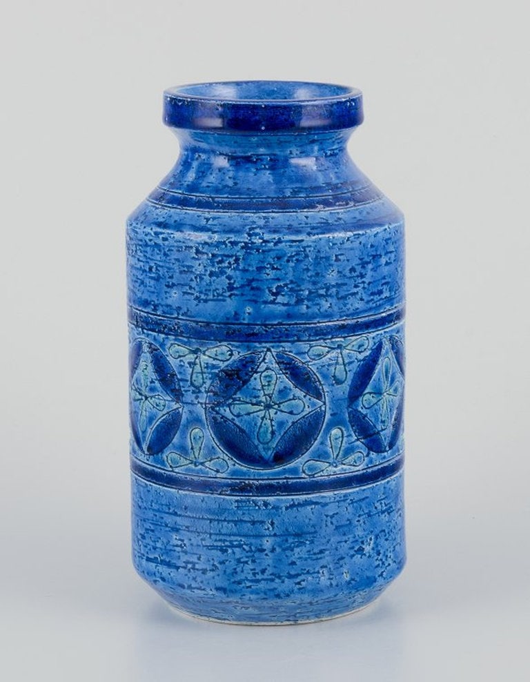 Aldo Londi for Bitossi, Italy. Large vase in Rimini blue glazed ceramic with geometric patterns. - 2