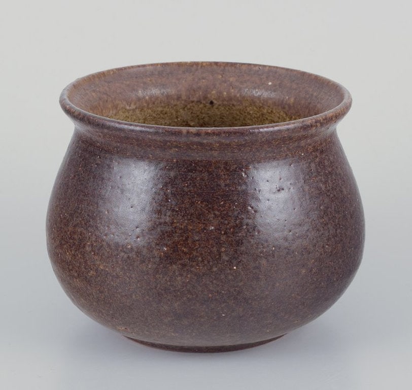 Margit Svenning, Danish ceramist. Unique ceramic vase. 1982. (1 of 6)