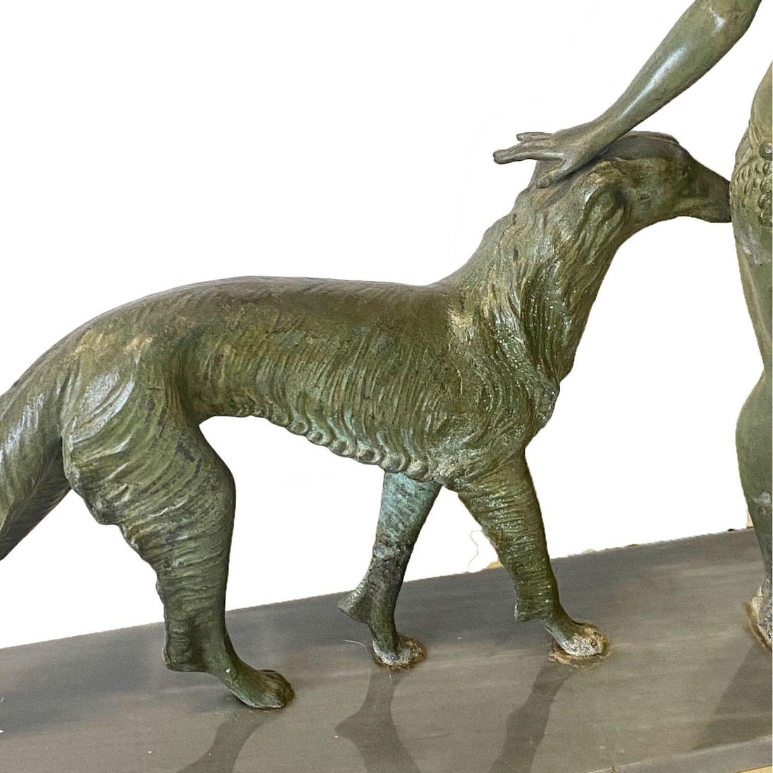 Art Deco Light-up Flapper Bronze Patina Sculpture by Enrique Molins-Balleste - 4