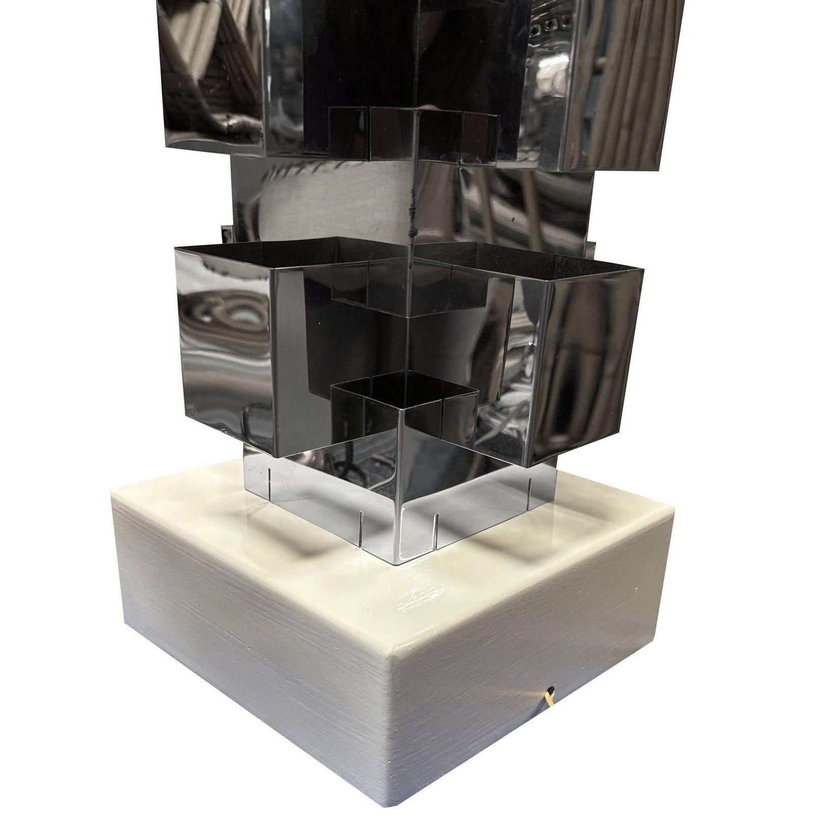 Brutalist Chrome Interlaced Column Sculpture Table Lamp by Curtis Jere - 4