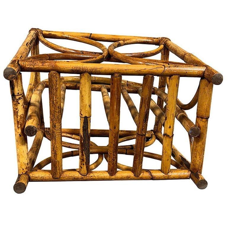 Mid-century Rattan "Butterfly" Magazine Rack with Handle - 5