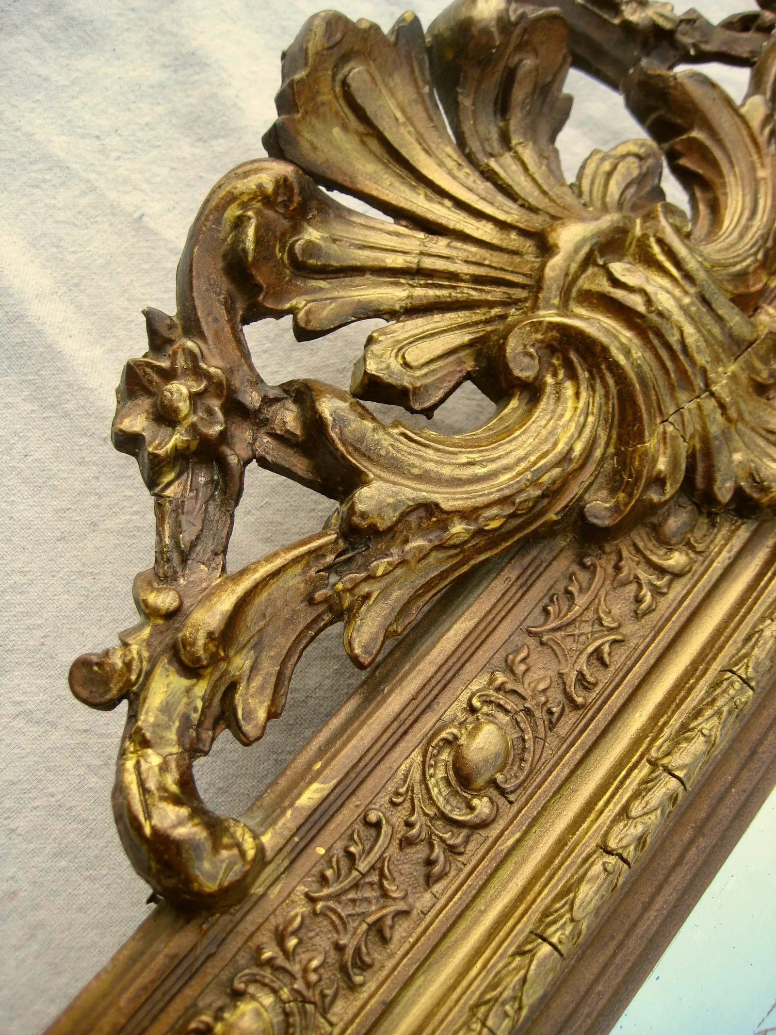 Mid 19th Century French Napoleon III Gilded Mirror - 4