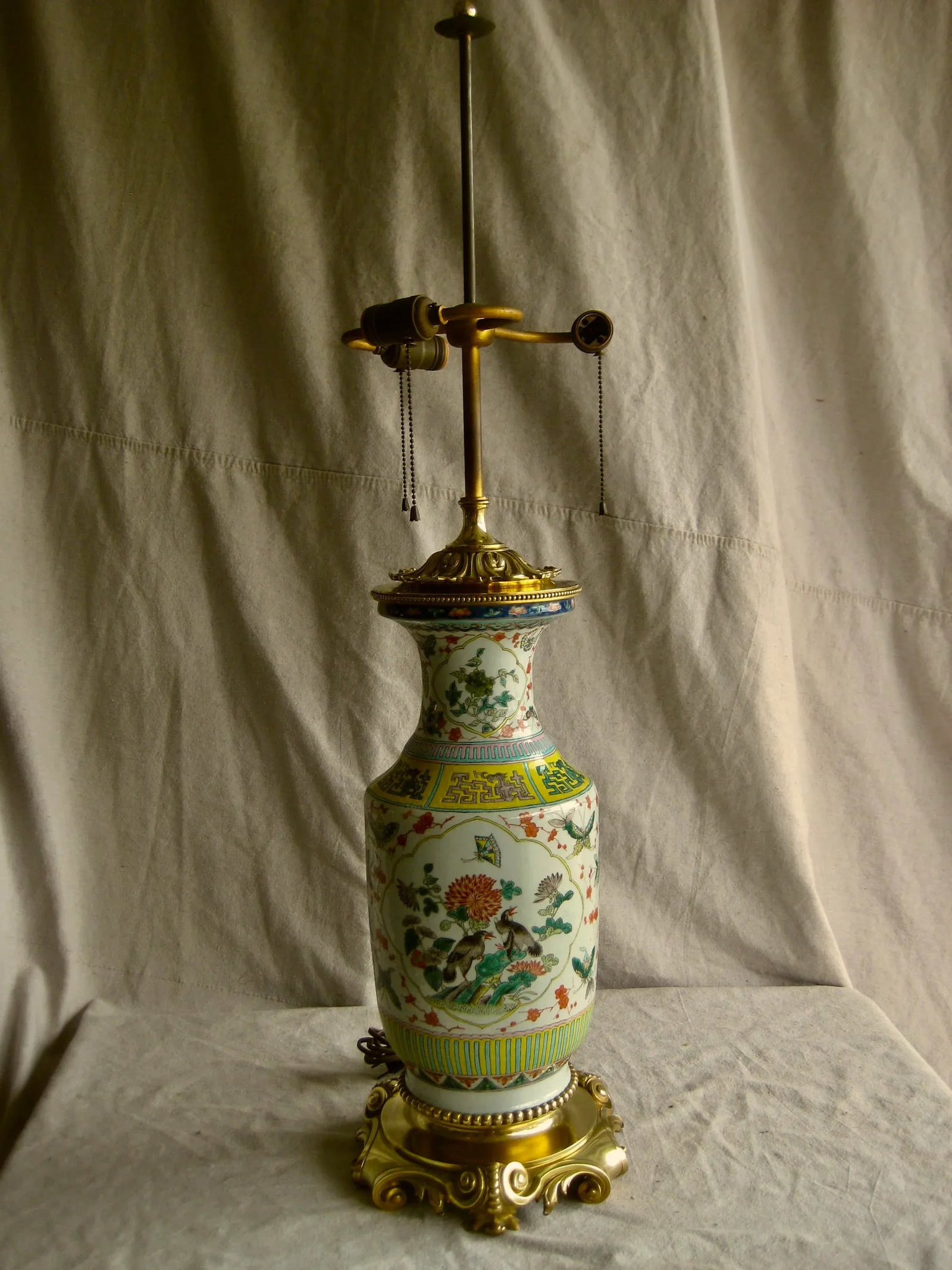 19th Century Large Chinese Vase Bronze Mounted Lamp - 13