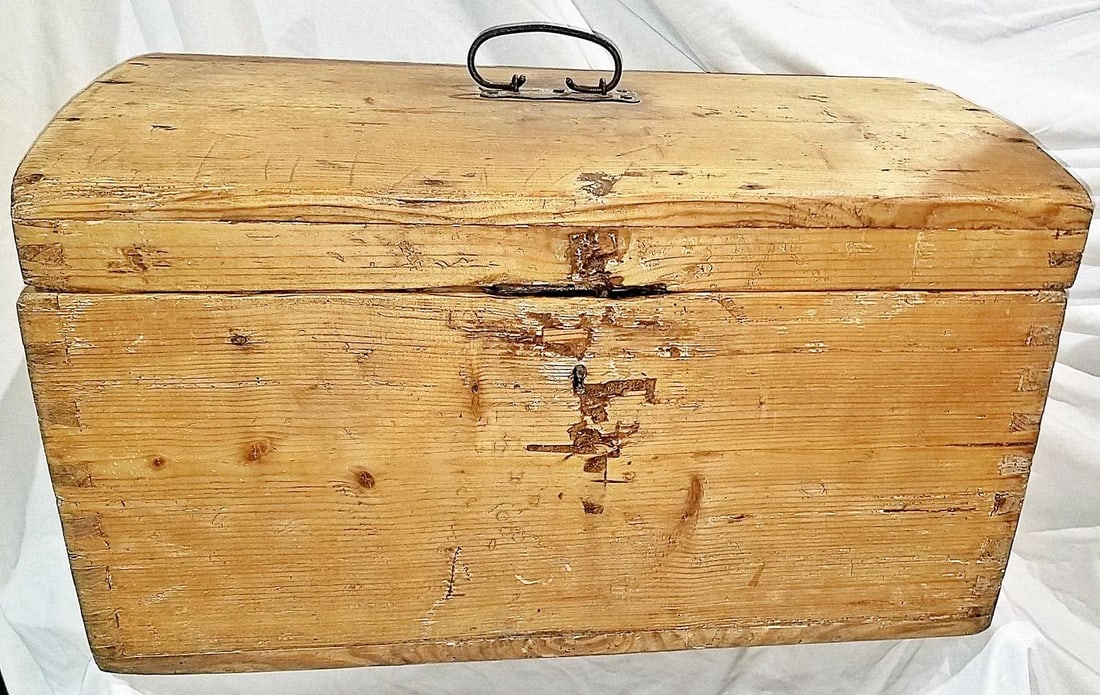 Antique Pine Tool Chest Trunk - 2