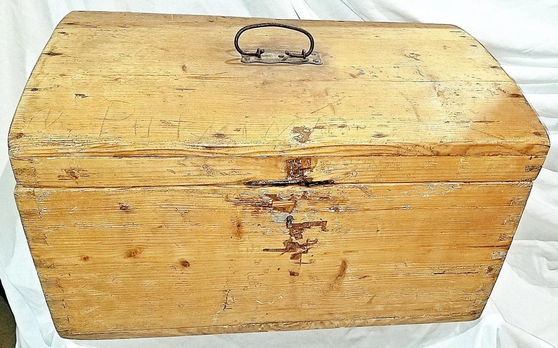 Antique Pine Tool Chest Trunk - 3