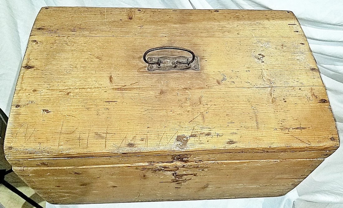 Antique Pine Tool Chest Trunk - 5