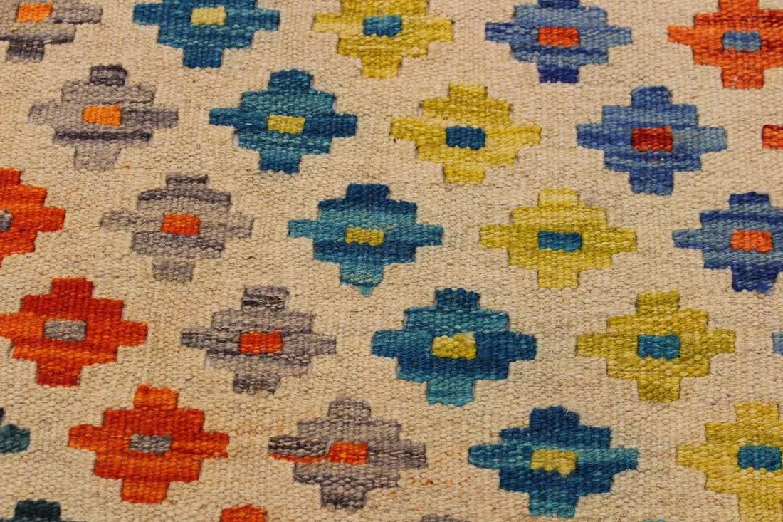 Contemporary Kilim Ivory/Pink Hand-Woven Wool Rug - 3'4 X 4'11 - 4
