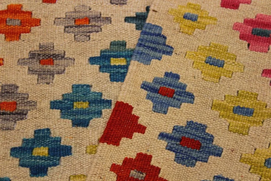 Contemporary Kilim Ivory/Pink Hand-Woven Wool Rug - 3'4 X 4'11 - 7