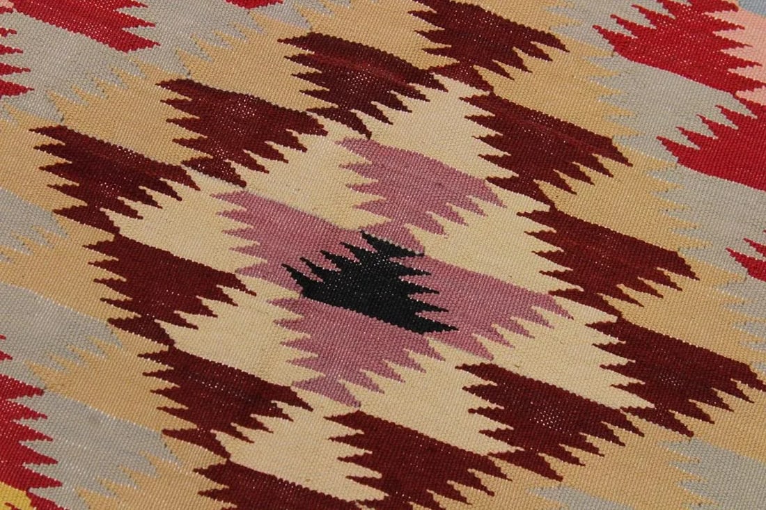 Geometric Kilim Red Hand-Woven Wool Rug -4"²8"³ × 6"²4"³ - 5