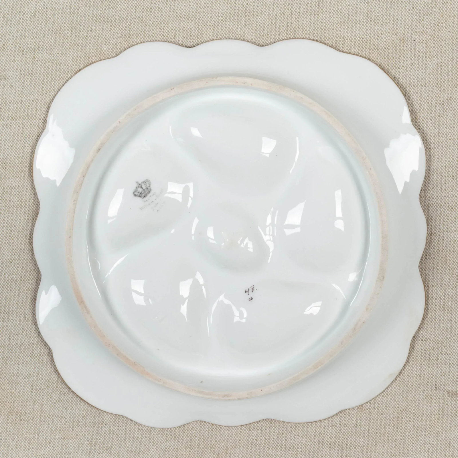 19th Century Wilhelm & Graef Porcelain Oyster Plate Pair - 4