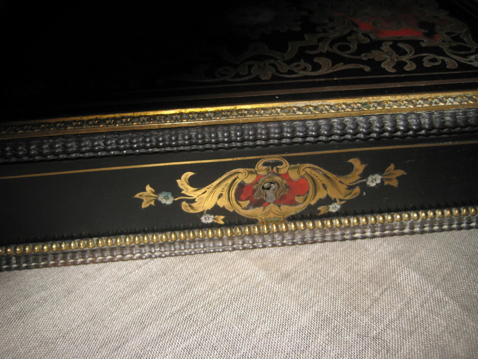 Mid 19th Century Napoleon III Boulle Style Ormolu Jewelry Box - 6