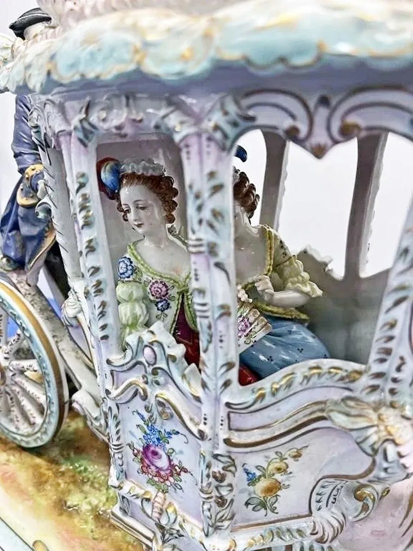 Late 19th Century Capodimonte Style Luigi Fabris Monumental Porcelain Coach - 4