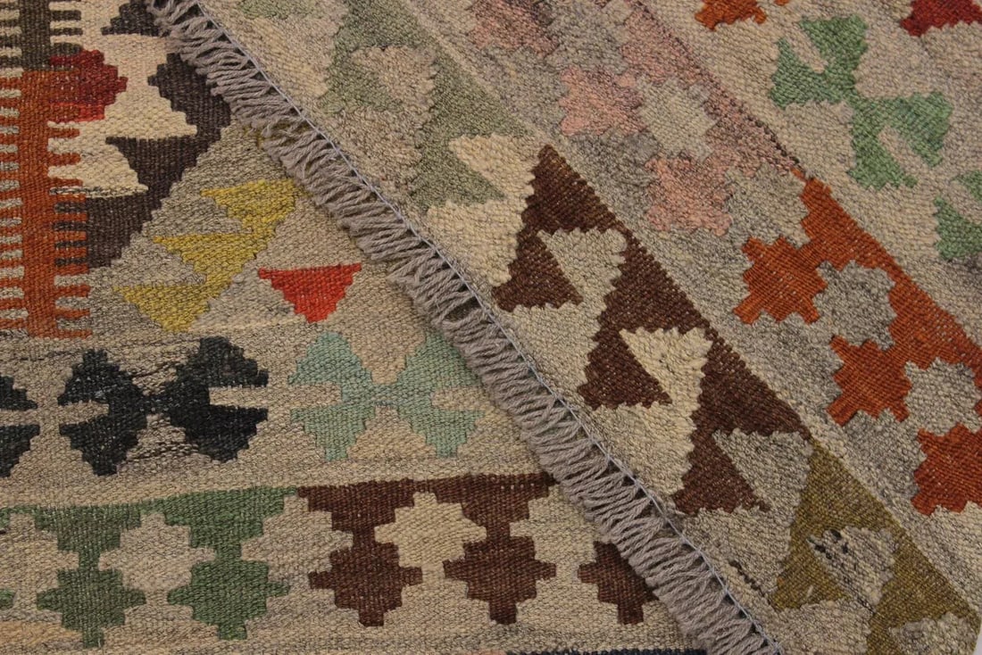 Abstract Kilim Tan Gray Wool Rug - 5'9" X 8'1" - 7