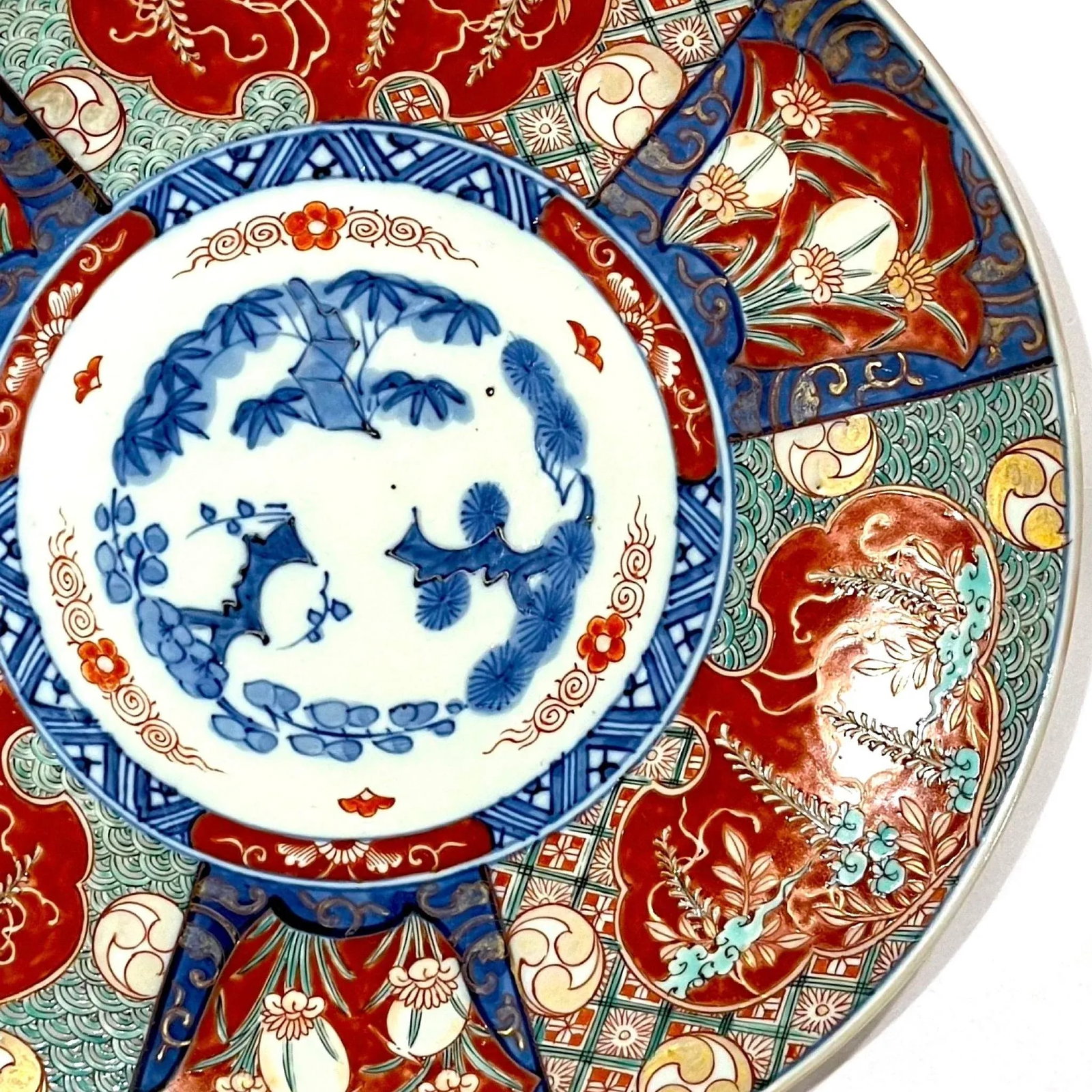 Antique Japanese Imari Style Charger Plate - Hand-Painted Wisteria and Iris Pattern - 3
