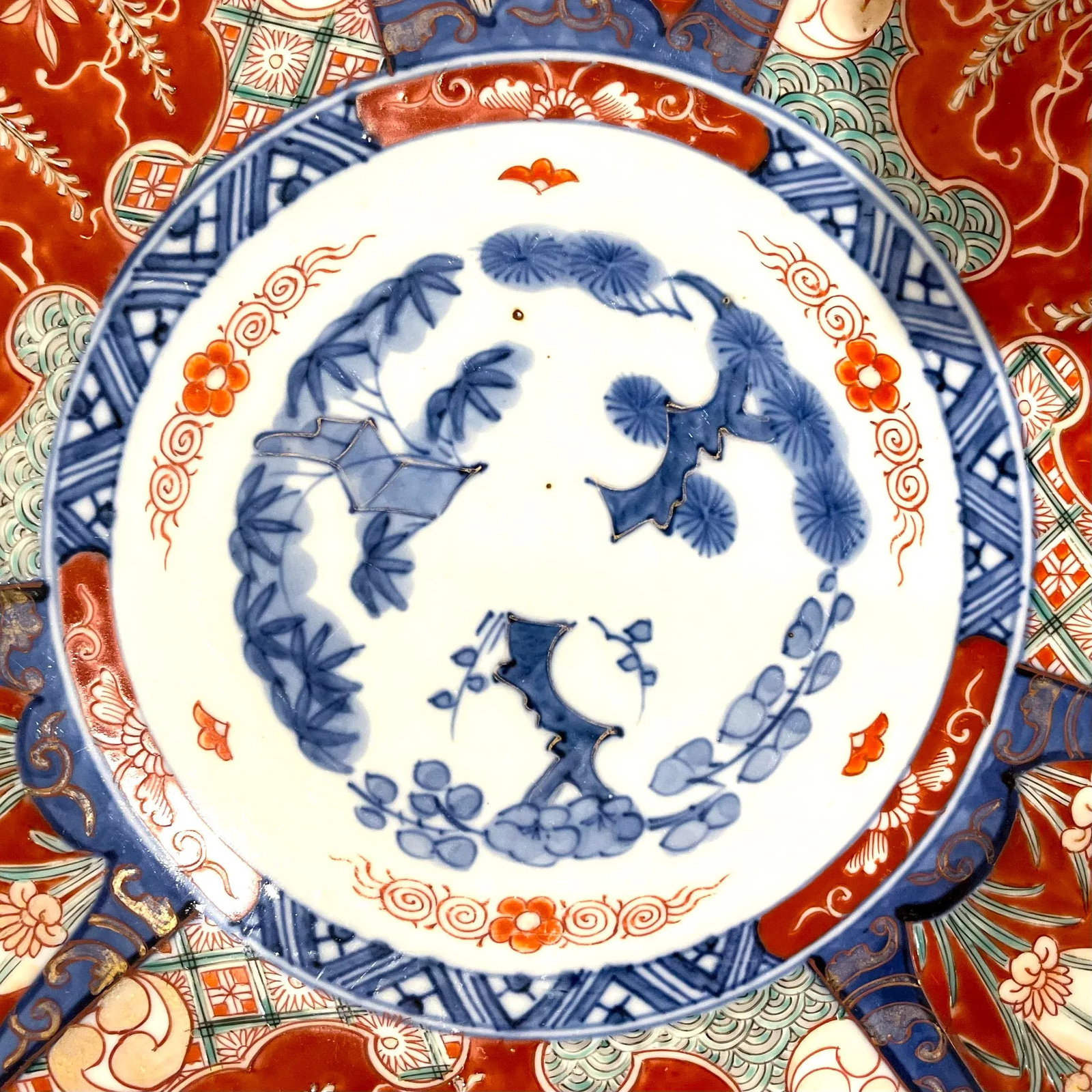 Antique Japanese Imari Style Charger Plate - Hand-Painted Wisteria and Iris Pattern - 4