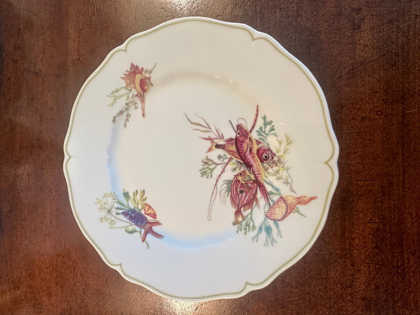 Mid 20th Century Set of 12 Havilland- Limoges Dinner Plates, Six Fish and Crustacean Designs - 10